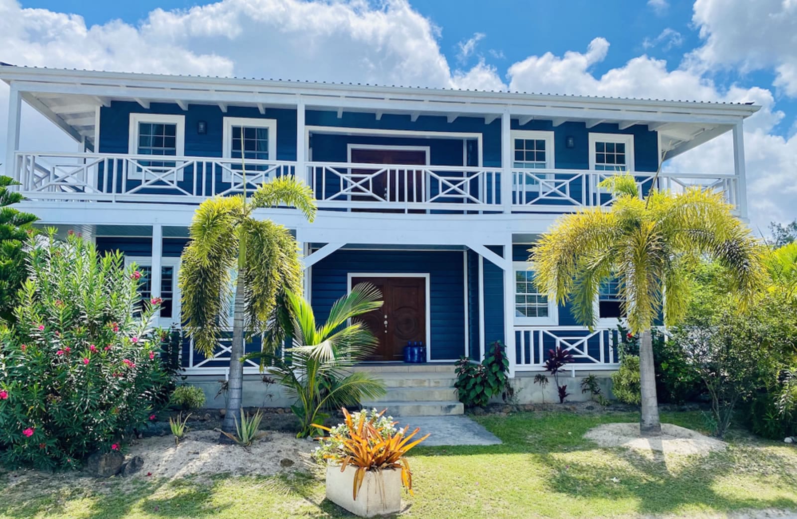 6 Bedroom House for Sale, Jolly Harbour, Antigua