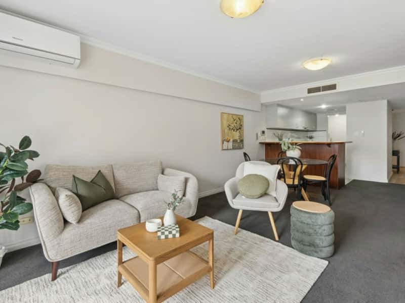 9/134 Mounts Bay Road, Perth