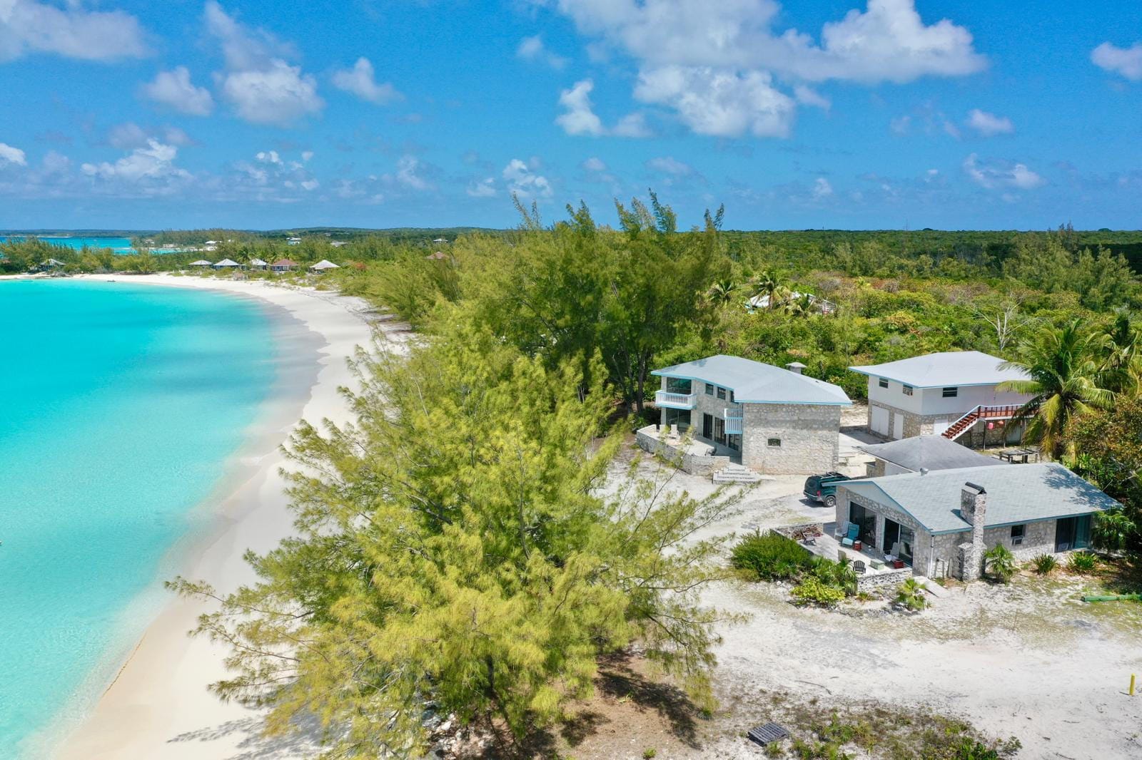 8 Bedroom Beachfront Property for Sale, Bennetts Harbour, Cat Island, Bahamas