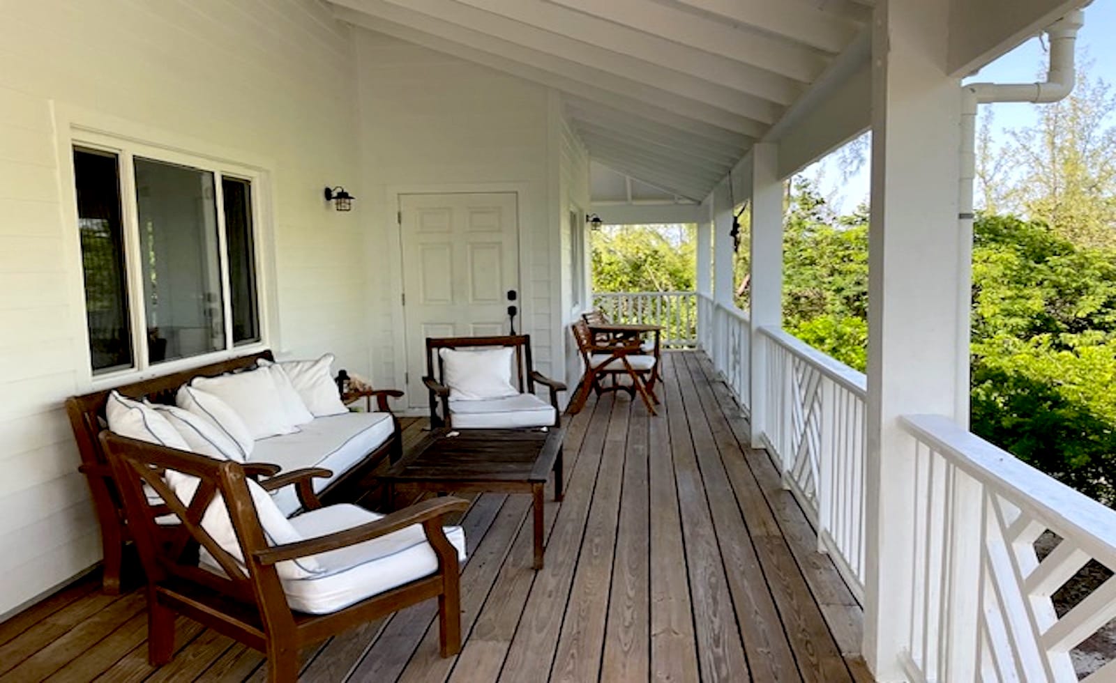 2 Bedroom Beachfront Cottage for Sale, Wemyss, Eleuthera, Bahamas