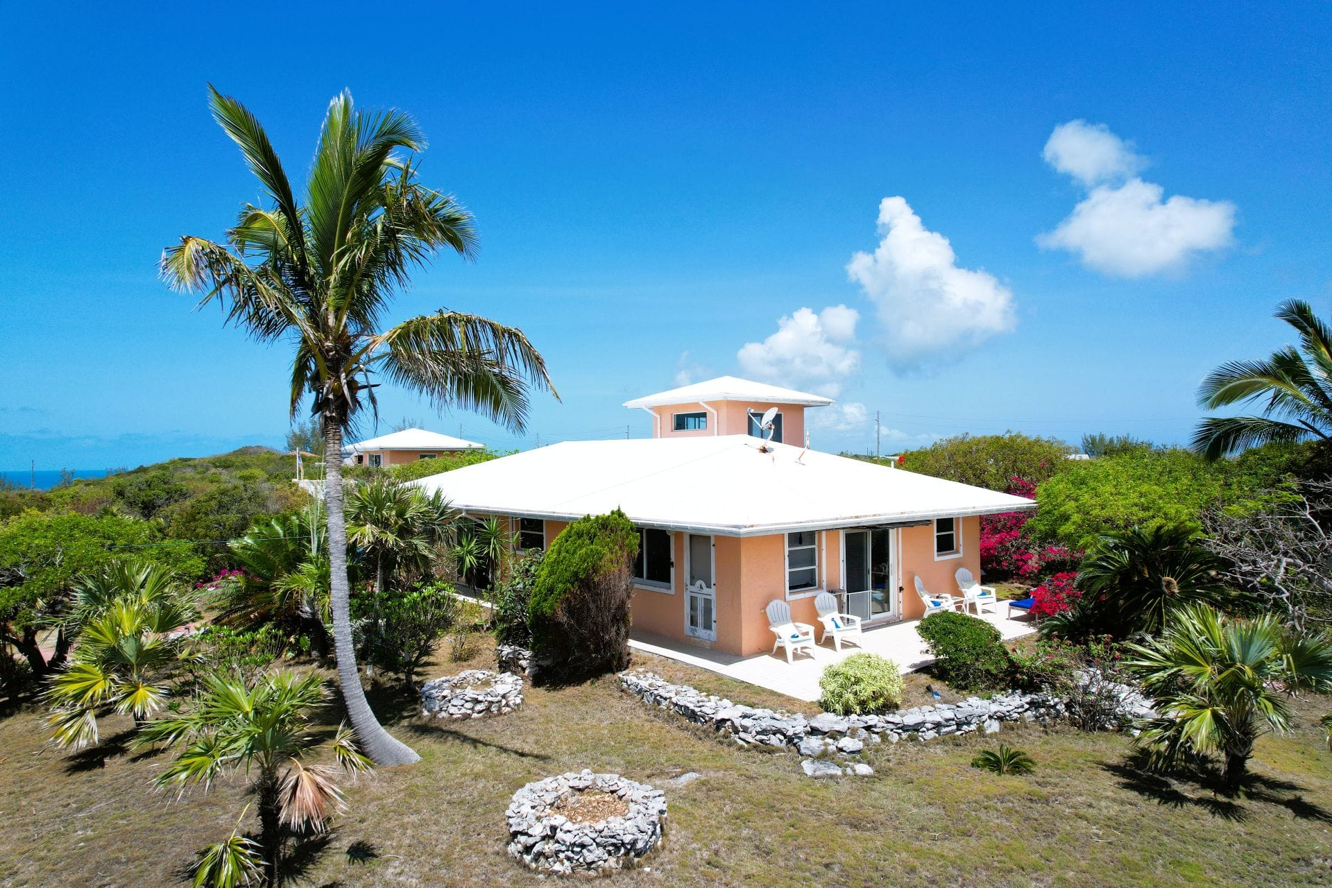 3 Bedroom Ocean-View Home for Sale, Rainbow Bay, Eleuthera, Bahamas
