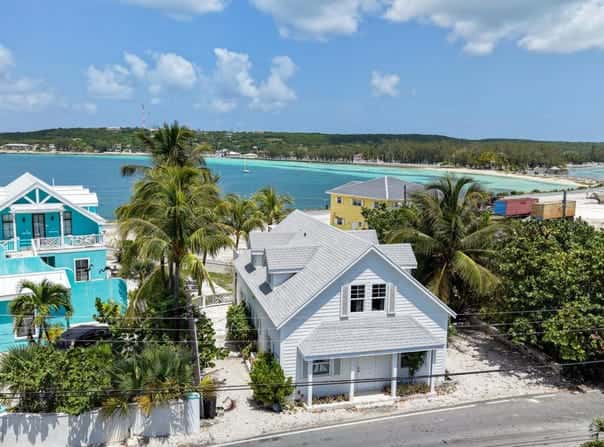 21 PARLIAMENT ST. CUPIDS CAY, Eleuthera, North Eleuthera