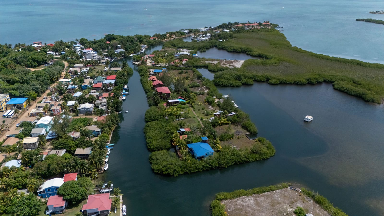 Lagoon Lots for Sale, Las Brisas, Placencia, Belize