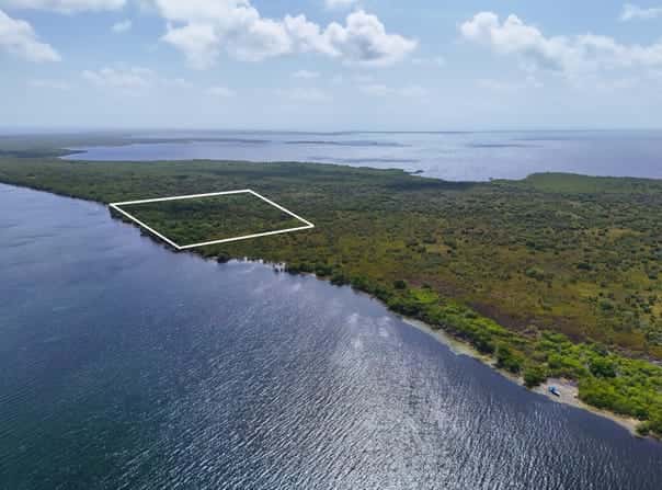 Turneffe Atoll, Belize City, Belize City