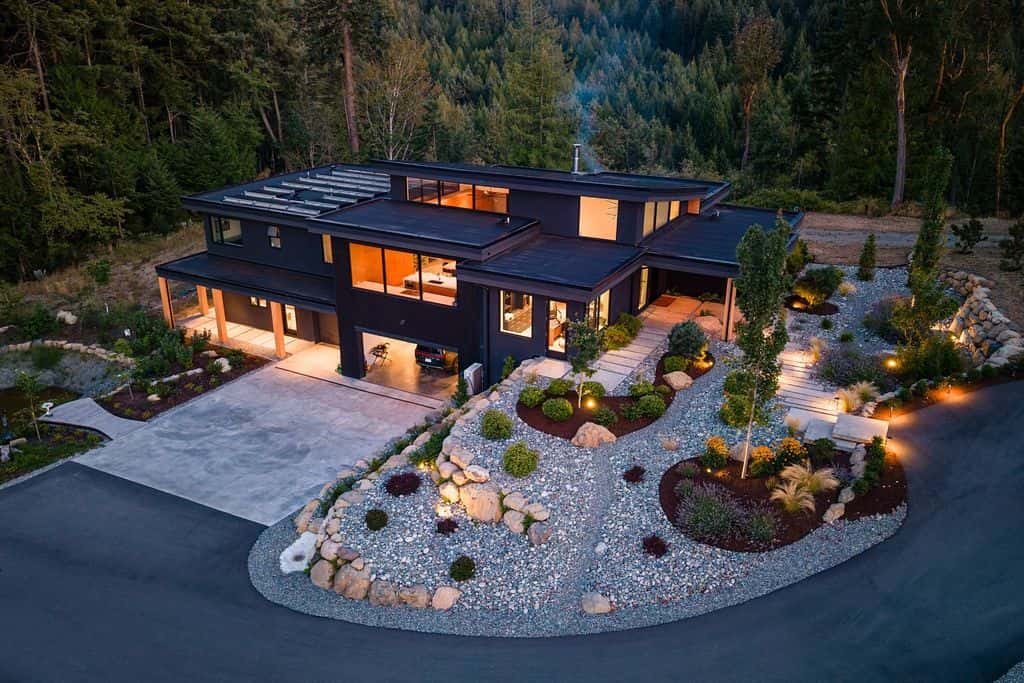 Luxury 4 bedroom Detached House for sale in Nanaimo, Canada - 132875730 - LuxuryEstate.com