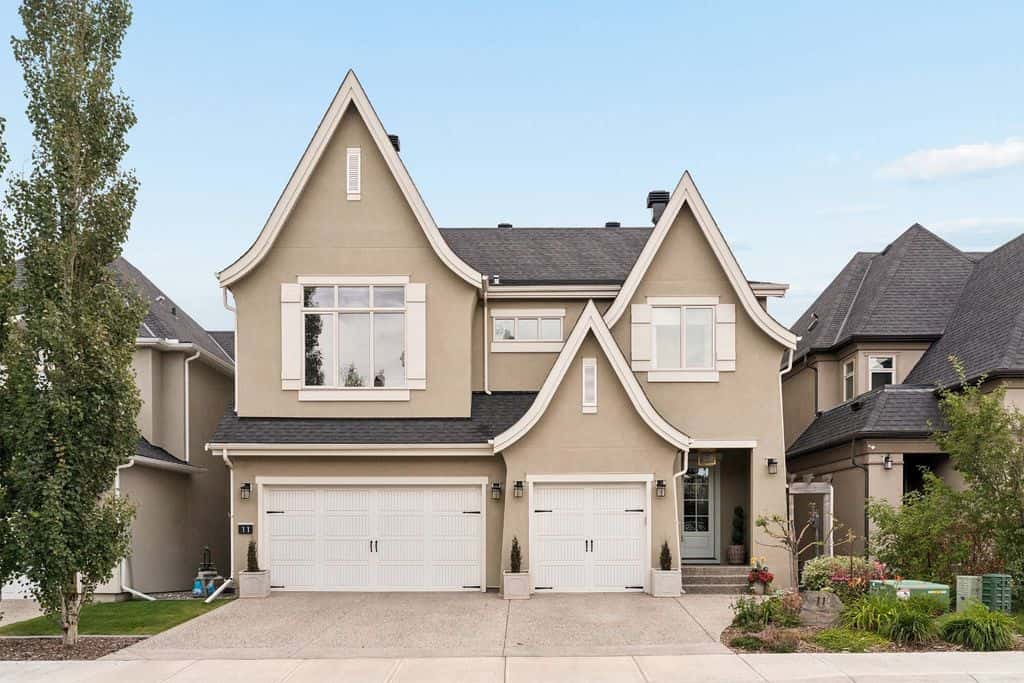 Luxury 4 bedroom Detached House for sale in Calgary, Alberta - 132941377 - LuxuryEstate.com