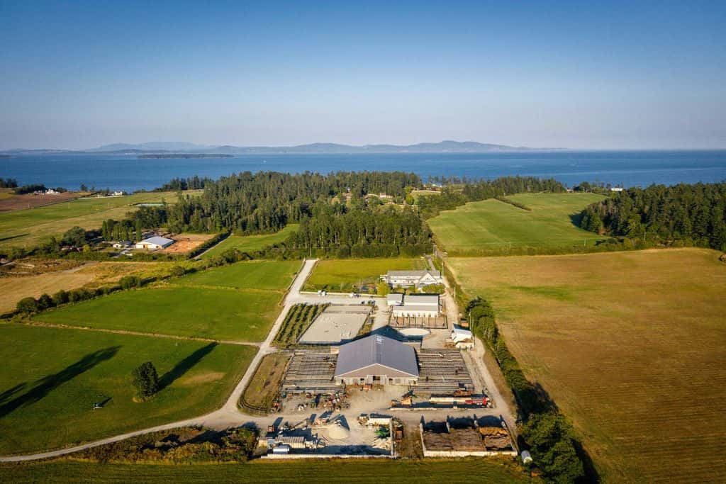 5 bedroom exclusive country house for sale in Victoria, Canada - 94436045 - LuxuryEstate.com
