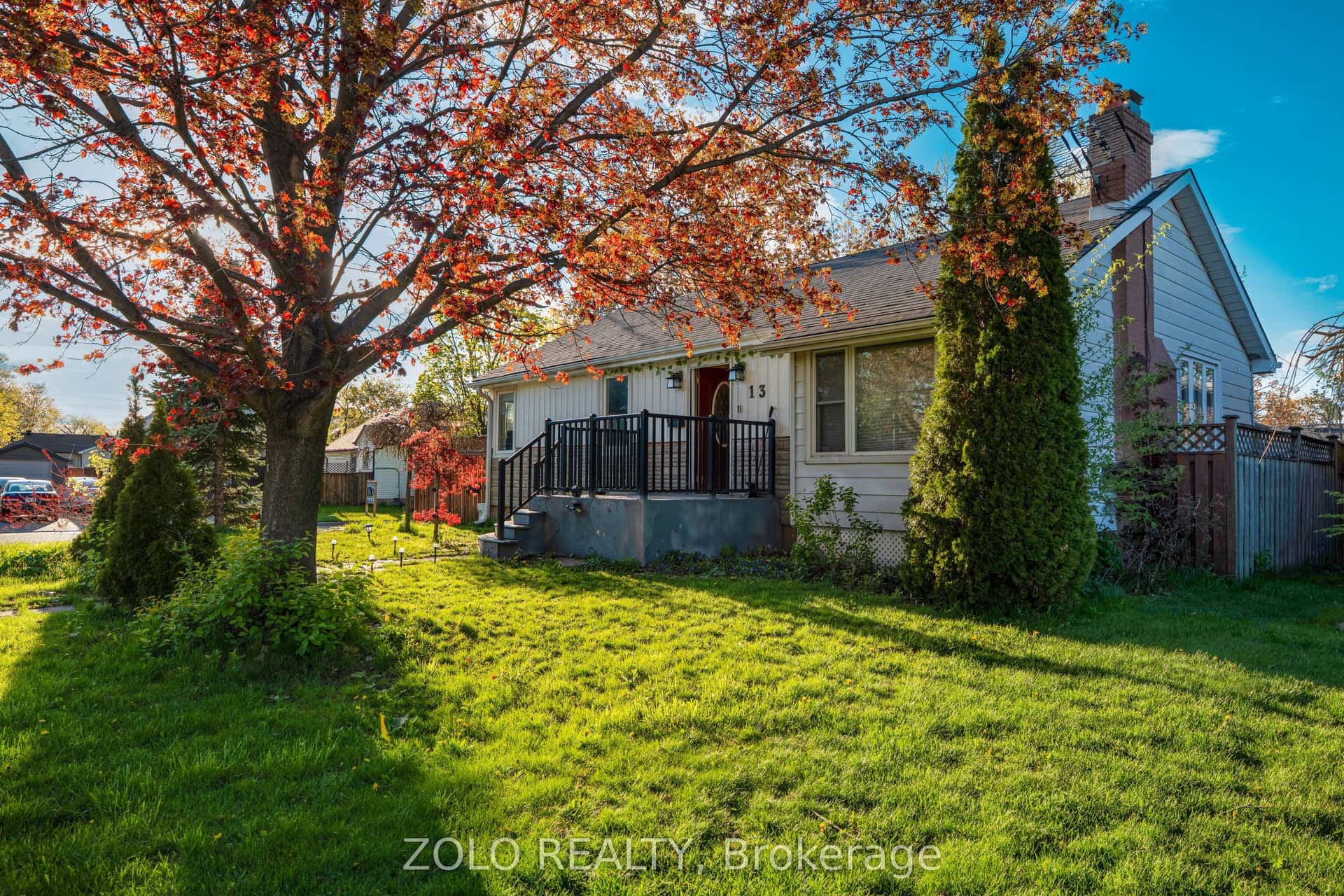 13 Foster Road, Mississauga