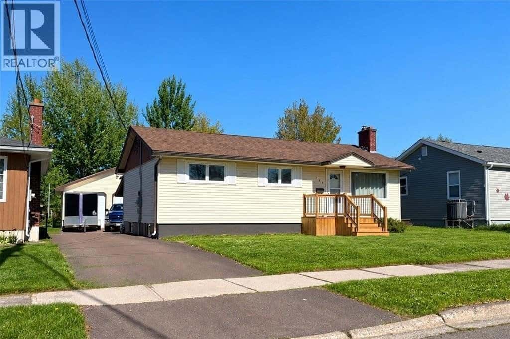 175 Second Avenue, Moncton