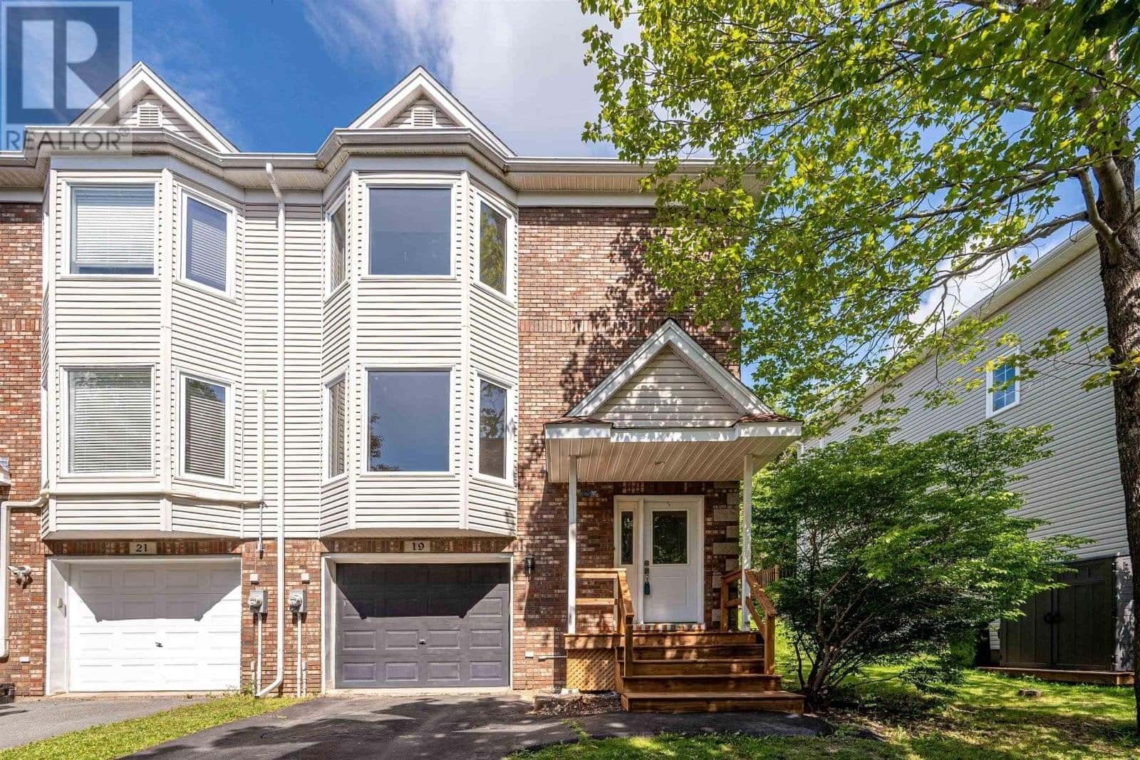 19 Remington Court, Halifax