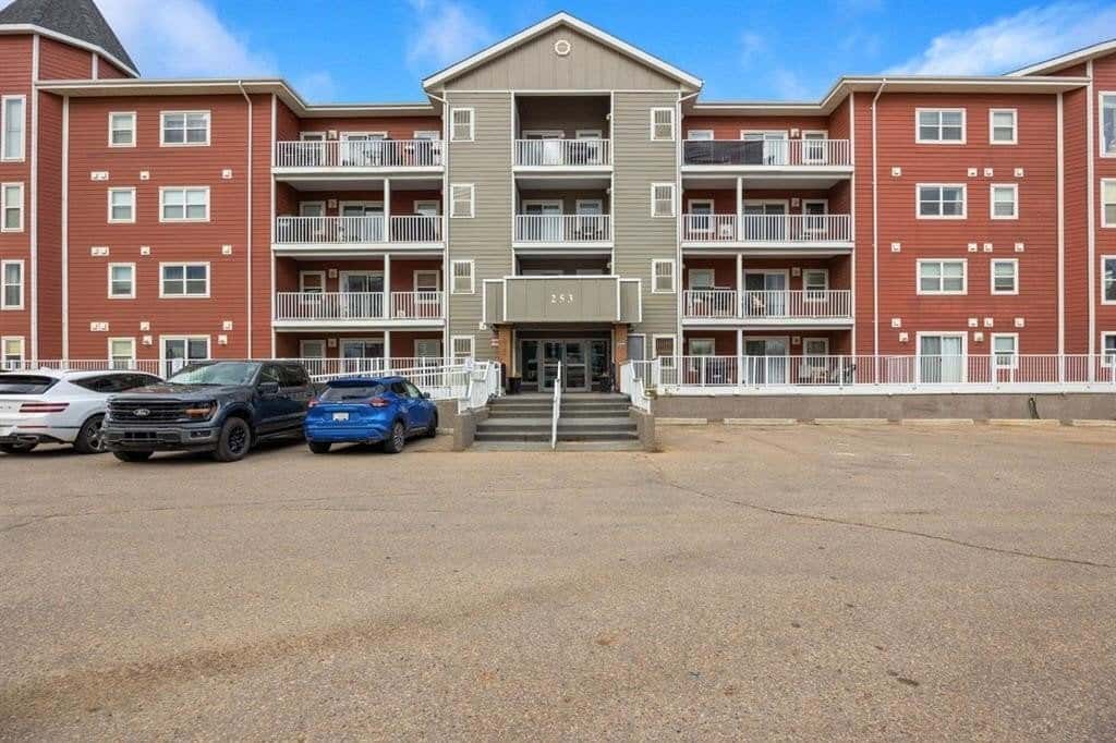 303-253 Gregoire Drive, Fort Mcmurray
