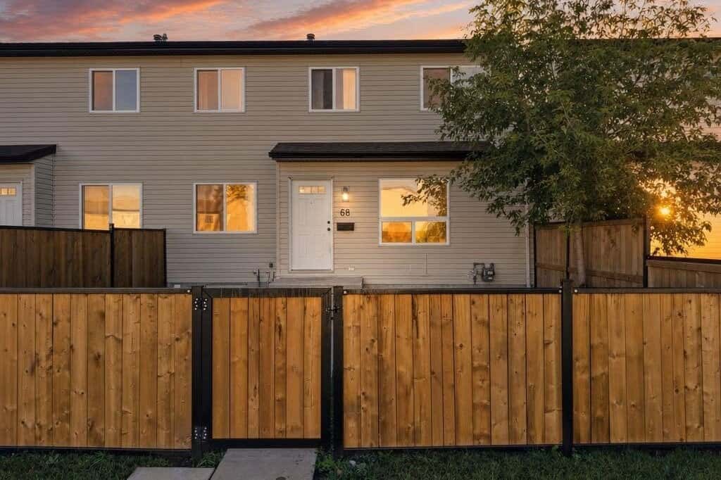 68-31 Alford Avenue, Red Deer