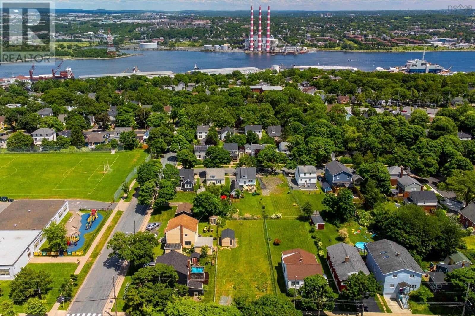 3613 Highland Avenue, Halifax