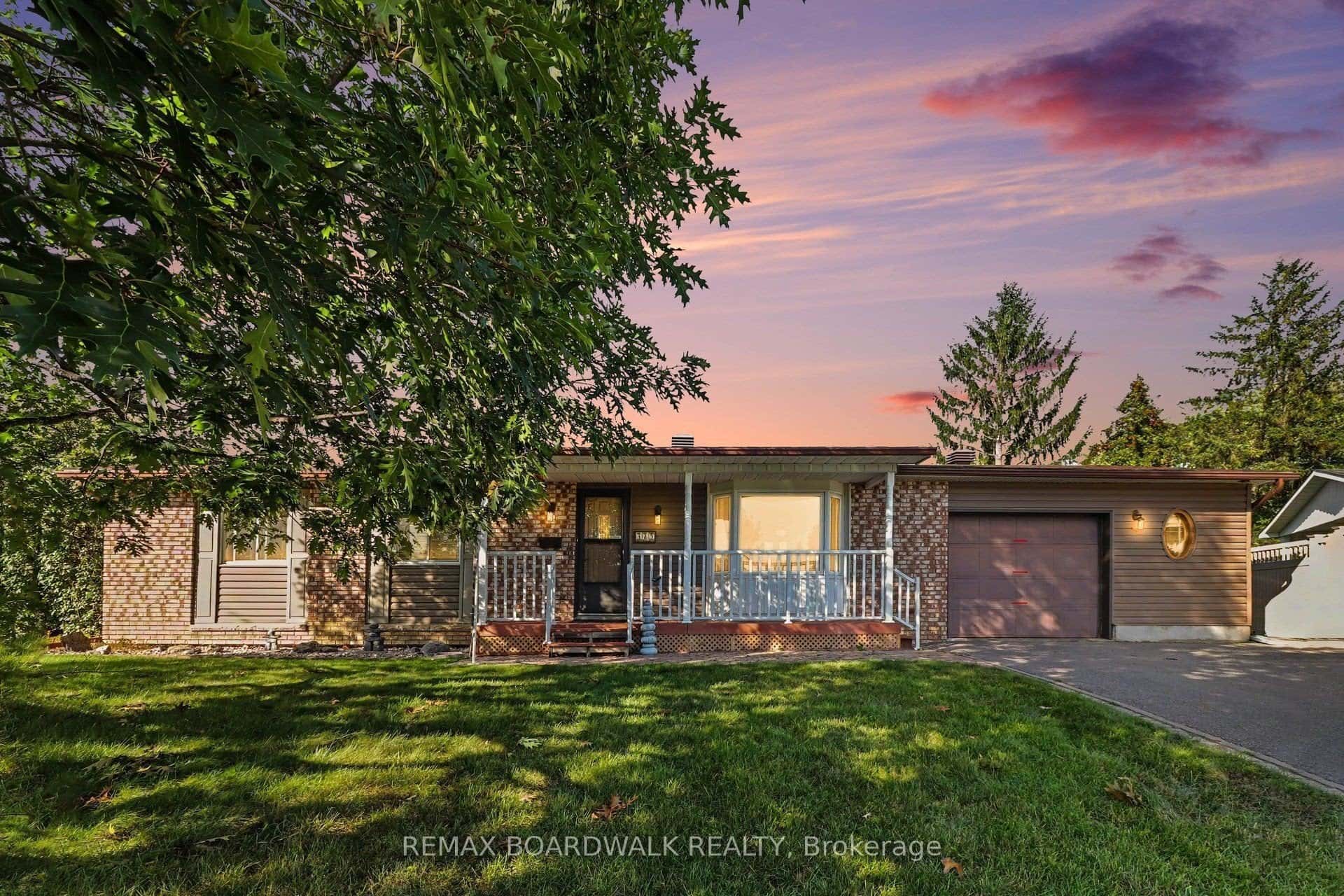 389 Hatfield Crescent, Ottawa