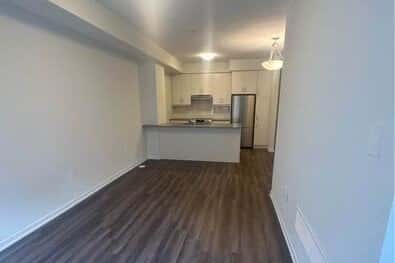 81-39 Honeycrisp Crescent, Vaughan