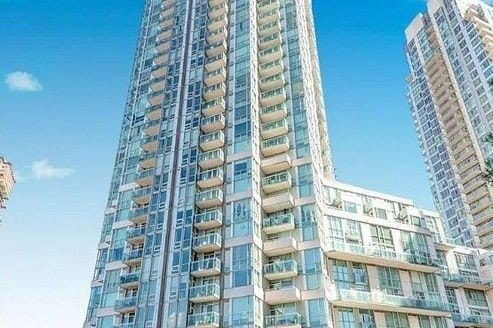 301-3939 Duke Of York Boulevard, Mississauga
