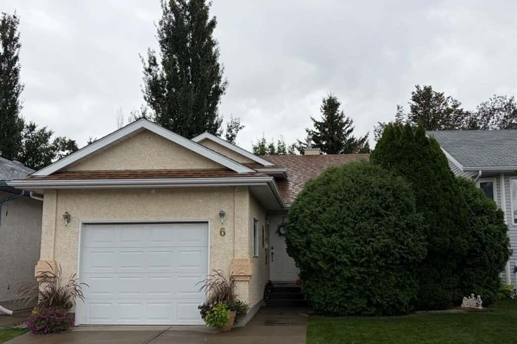 6 Heritage Crescent W, Lethbridge