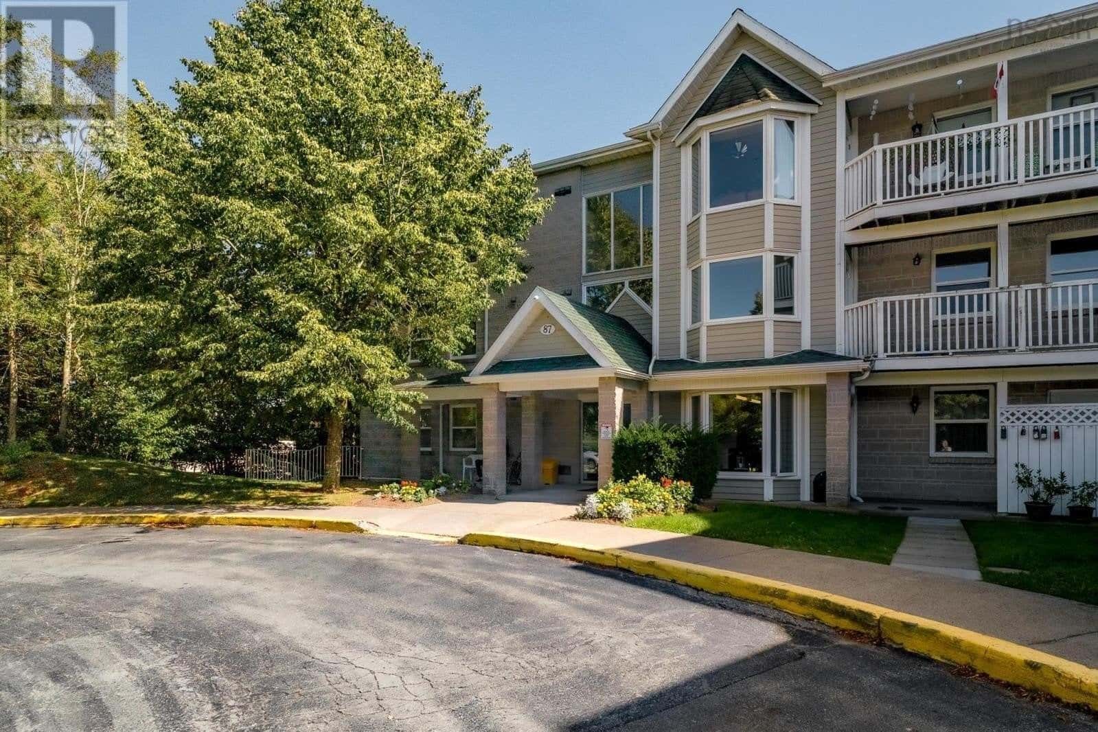 410-87 Kearney Lake Road, Halifax