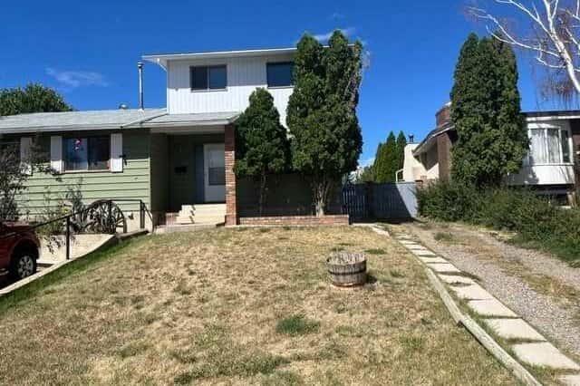 9 Sheridan Road W, Lethbridge
