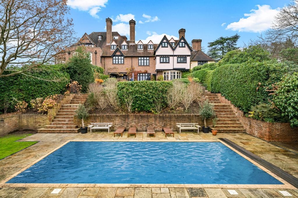 Luxury Detached House for sale in Surrey Quays, London, England - 131007199 - LuxuryEstate.com