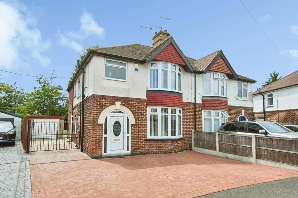 Grasmere Crescent, Sinfin, Derby 3 bed semi-detached house