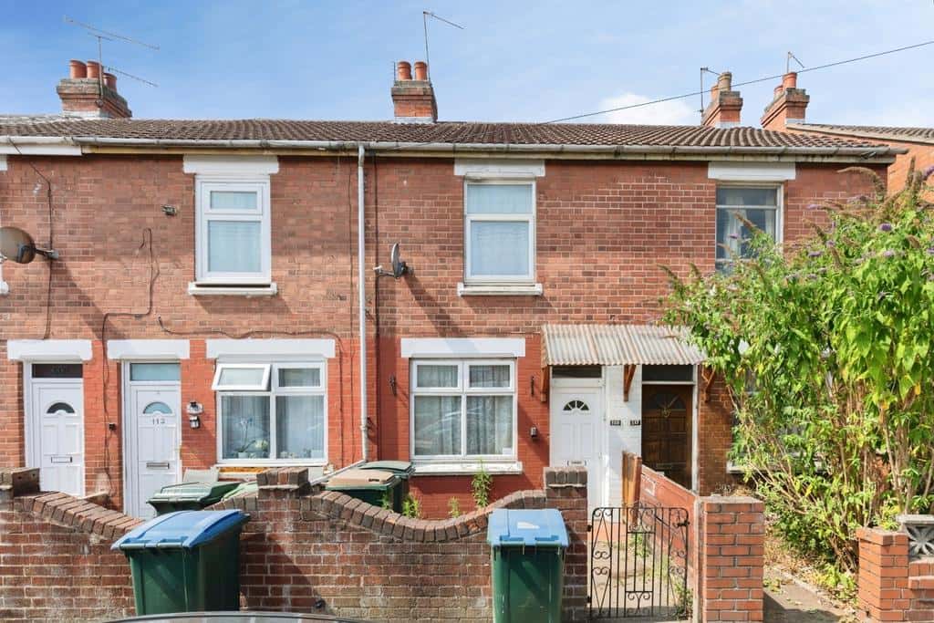 Queen Marys Road, Coventry, CV6
