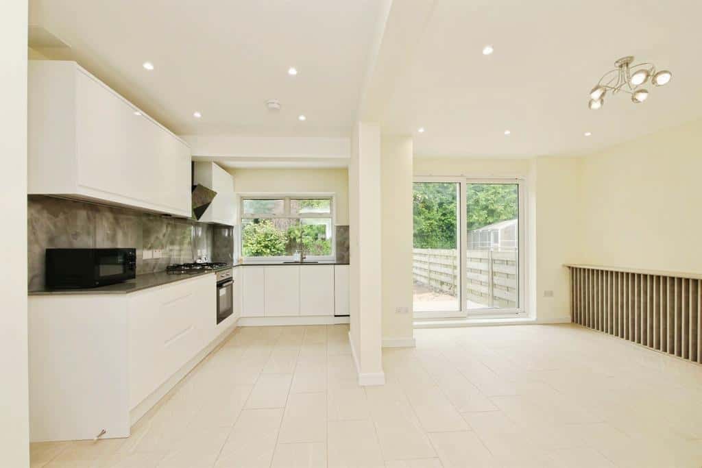 Newland Park Drive, YORK 3 bed semi-detached house