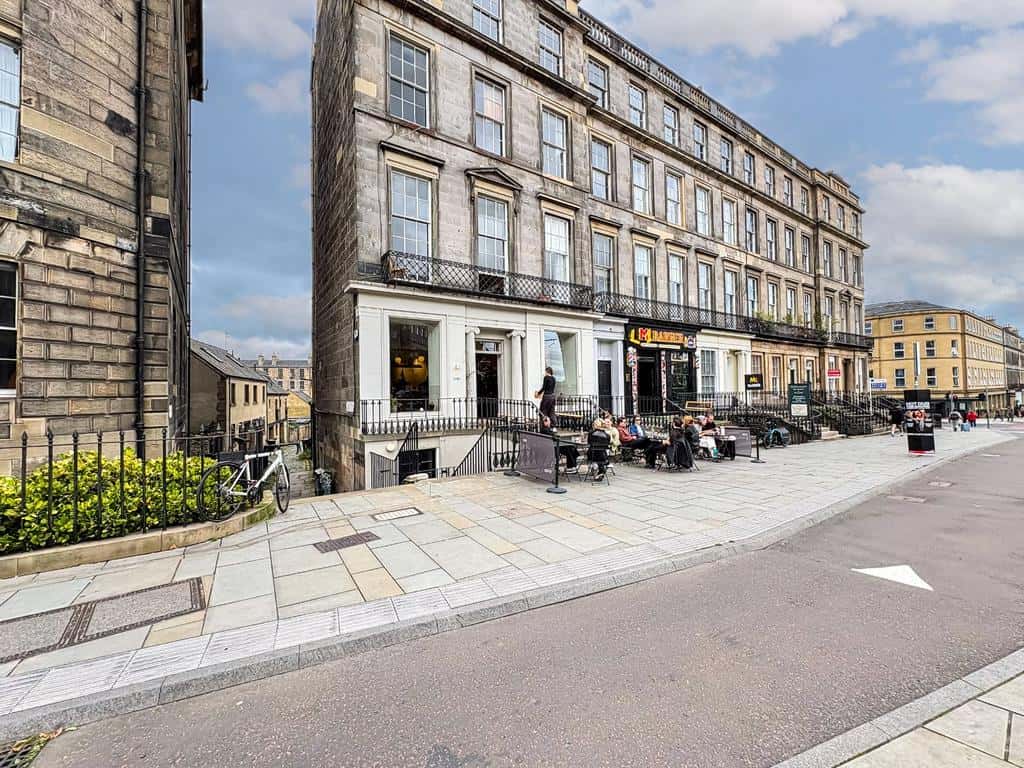 1a Haddington Place, Edinburgh, EH7