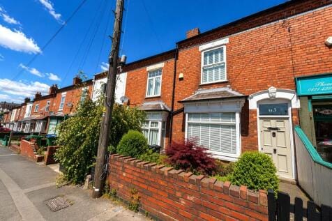 2 bedroom terraced house for sale