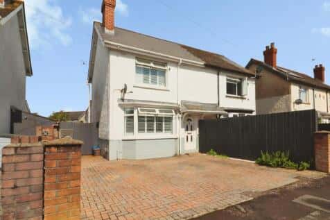 2 bedroom semi-detached house for sale