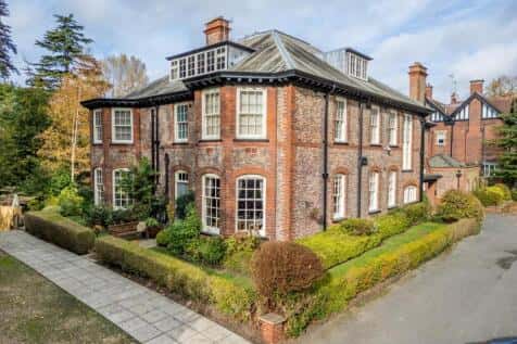 4 bedroom apartment for sale