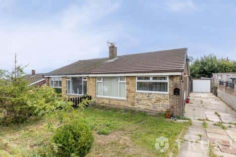 3 bedroom semi-detached bungalow for sale