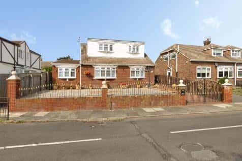 3 bedroom detached bungalow for sale