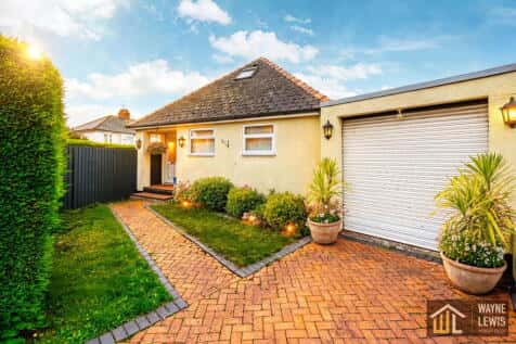 3 bedroom detached bungalow for sale