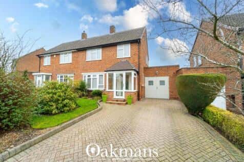 3 bedroom semi-detached house for sale