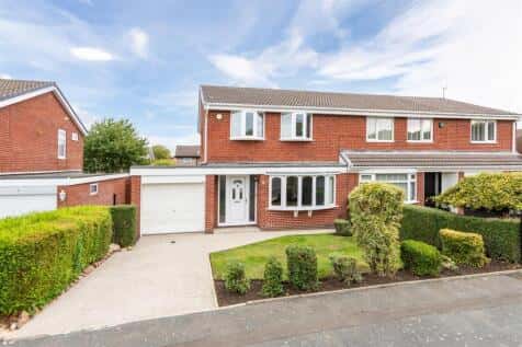 3 bedroom semi-detached house for sale