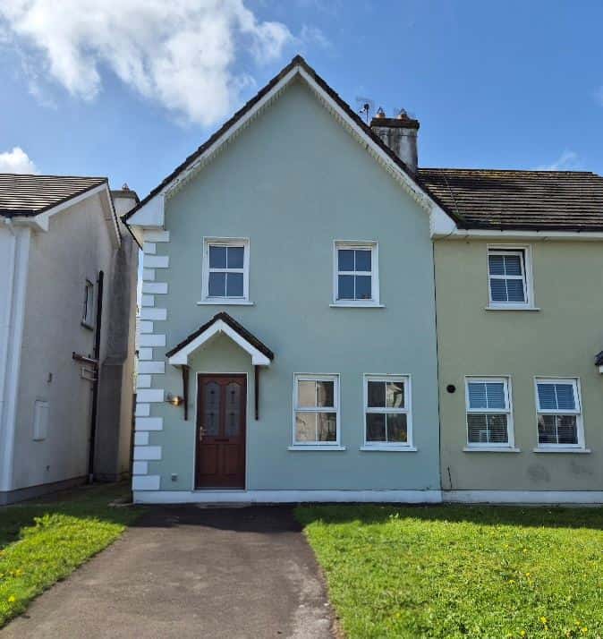 81 Cois Abhainn, Caherweesheen, Tralee, Kerry, V92 TEY4