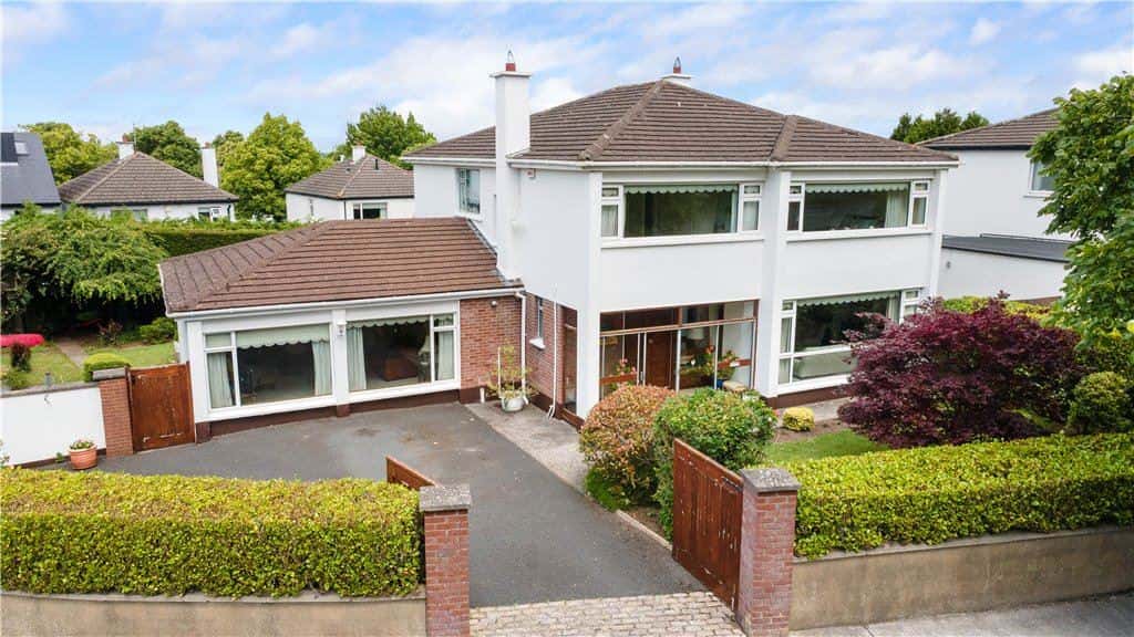 Derrynane, 273 Harolds Grange Road, Rathfarnham, Dublin 16, D16 TD26