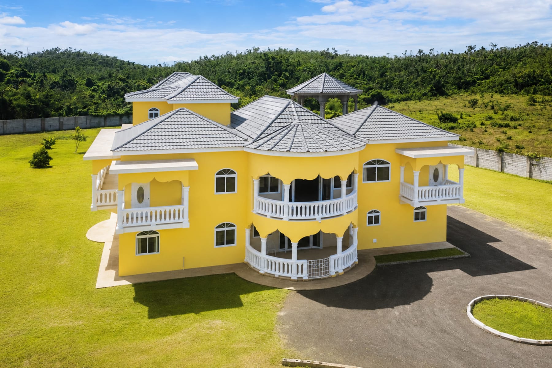 6 Bedroom Estate for Sale, Content, Adelphi, Saint James, Jamaica