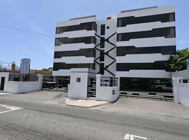11 1/2 CONNOLLEY AVENUE, Kingston 4, Kingston Parish