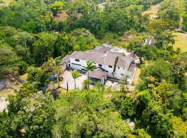 19 GODFREY LAND, Woodland, Manchester Parish