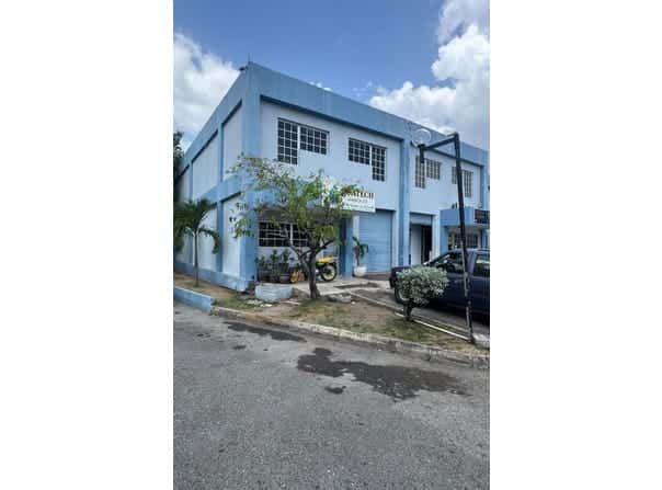 30-32 THE TRADE CENTRE , RED HI, Red Hills, Saint Thomas Parish