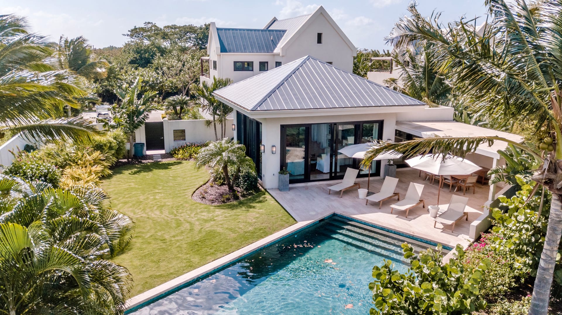 1/10th Share of a 3 Bedroom Villa for Sale at the Villas at Pinney’s Beach, Four Seasons Resort Estates, Nevis