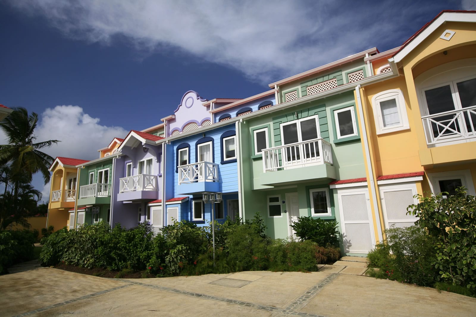 1 Bedroom Waterfront Townhouse 23 for Sale, The Harbour, Rodney Bay, St Lucia