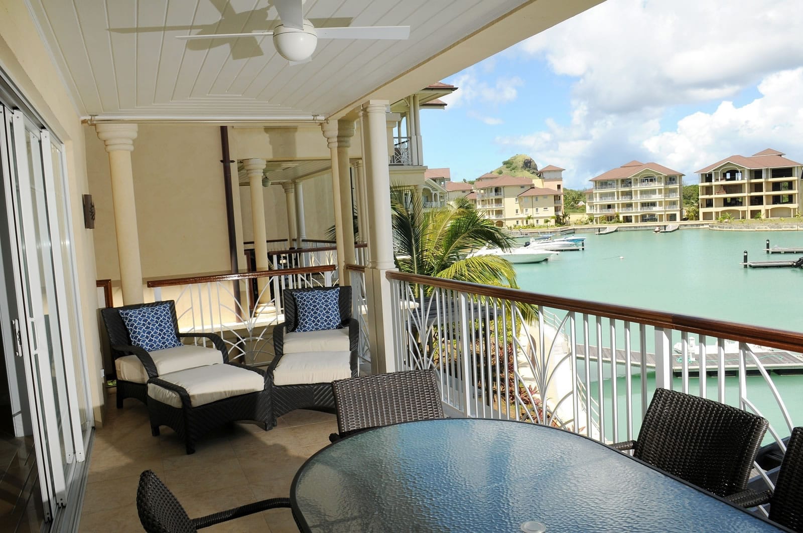 2 Bedroom Luxury Residence 814 for Sale, The Landings, St Lucia