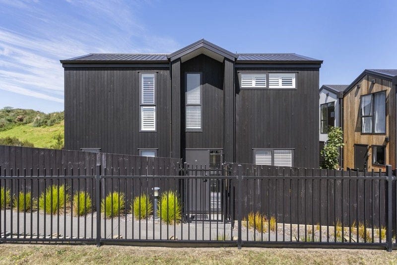 Best Value in the Market - Freehold & Modern