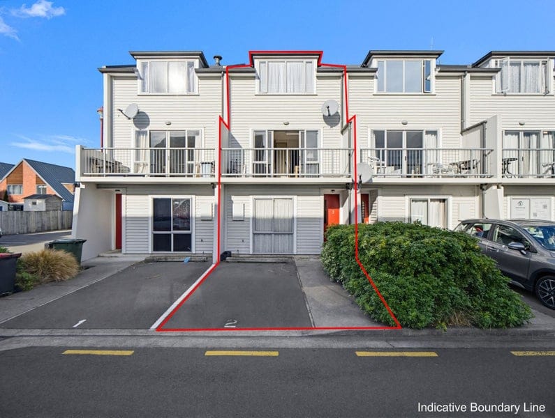 Five-Bedroom Flexibility - Investment Opportunity