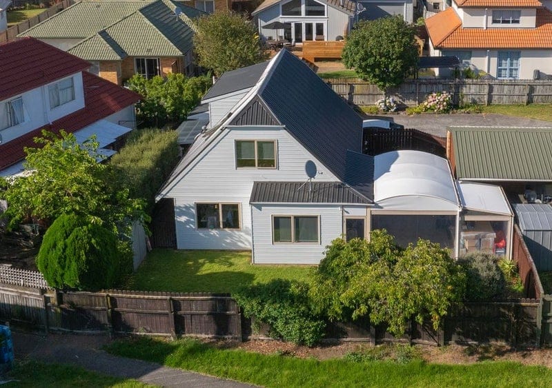 2/17 Daria Place, Northpark, Manukau City
