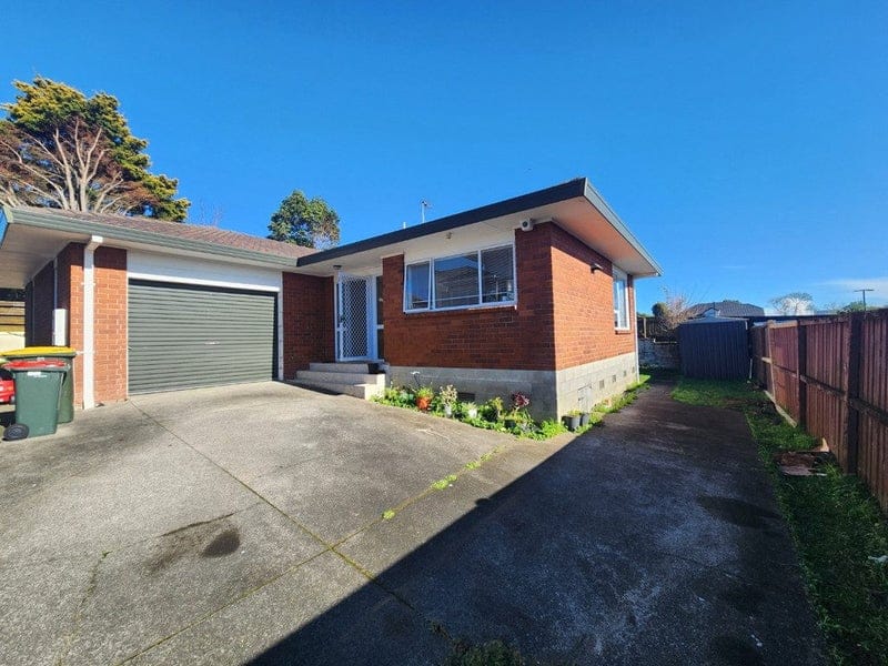 8B Mangarata Avenue, Papatoetoe, Manukau City