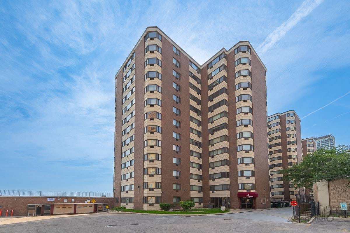 7337 S South Shore Dr #1231 - for sale and for rent